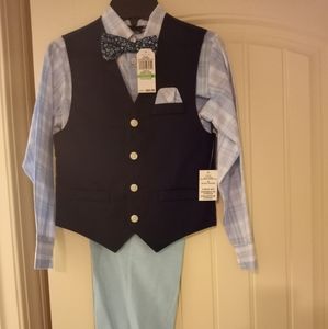 Nautica 4 Piece Boys Suit size 8